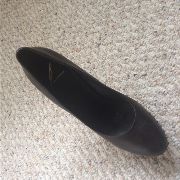 Brian Atwood - Picture 3 of 5